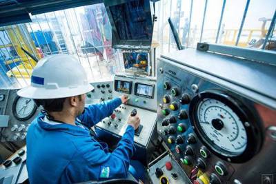 Saudi Aramco повысила цены на нефть для всех регионов, сообщает Блумберг - smartmoney.one - Москва - США - Саудовская Аравия - Оман - Dubai
