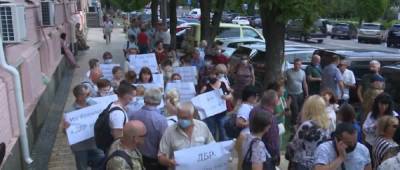 Петр Порошенко - Киевский суд прогнулся под нациков, не став арестовывать... - politnavigator.net - Украина - Киев