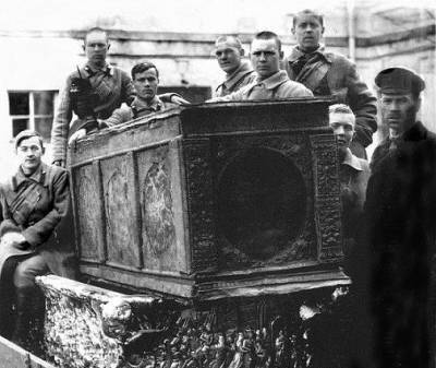 Вскрытие могилы Александра I: почему гробница оказалась пустой - russian7.ru - Красноуфимск