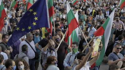 "Есть такой народ" против ГЕРБа - ru.euronews.com - Россия - США - Англия - Италия - Болгария - Словения - Великобритания