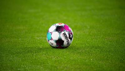 На матчи Бундеслиги в новом сезоне допустят до 25 тысяч зрителей - sportarena.com - Германия