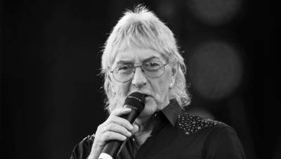 Умер бывший вокалист рок-группы Uriah Heep Джон Лоутон - gazeta.ru - Англия