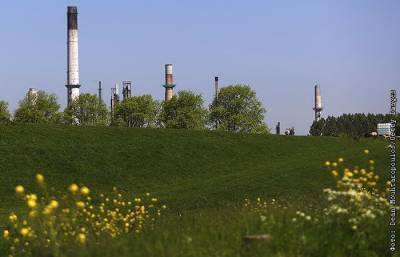 Цена на газ в Европе обрушилась на 11% вслед за нефтью - interfax.ru - Москва - Украина - Голландия - Европа