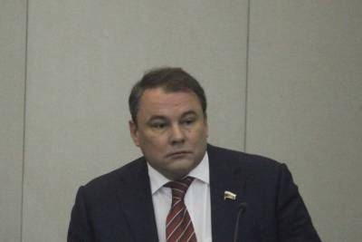 Владимир Меньшов - Петр Толстой - Толстой рассказал о реакции на хамство против России - mk.ru - Россия