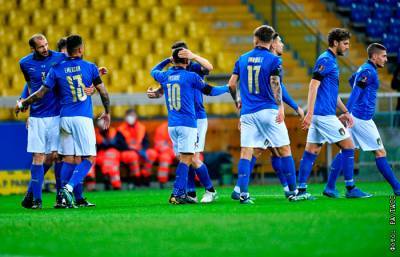 Италия - Испания. Онлайн - sport-interfax.ru - Швейцария - Италия - Лондон - Польша - Швеция - Испания - Хорватия - Словакия