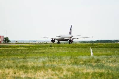 Авиасообщение из Санкт-Петербурга в Волгоград вошло в хит этого лета - volg.mk.ru - Москва - Санкт-Петербург - Краснодар - Нижний Новгород - Казань - Волгоград - Горно-Алтайск - Геленджик