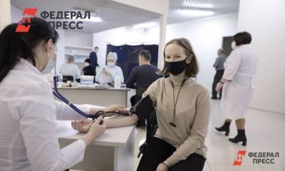 Исмаил Османов - В Москве впервые вакцинировали от COVID-19 детей - fedpress.ru - Москва - Россия