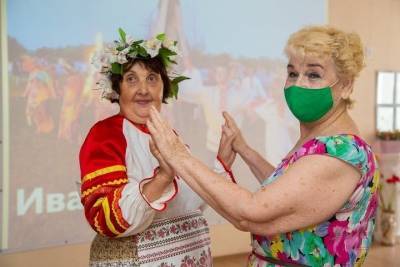 Иван Купала - Песнями и плясками в Астрахани отметили праздник Ивана Купалы - ast.mk.ru - Астрахань
