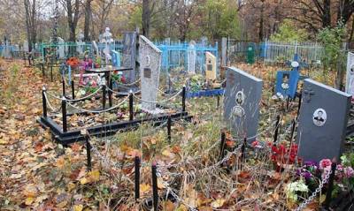 На кладбищах Ульяновской области заканчиваются свободные места, а на новые денег нет - og.ru - Ульяновск - Ульяновская - Димитровград