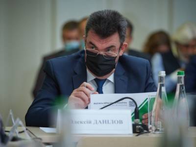Алексей Данилов - СНБО ввел санкции против 100 украинцев из санкционного списка США – Данилов - gordonua.com - США - Украина - Снбо