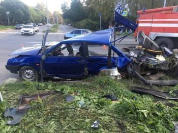 В Вологде ищут очевидцев жуткого ДТП на Текстильщиков - vologda-poisk.ru - Россия - Вологодская обл. - Вологда - Камаз