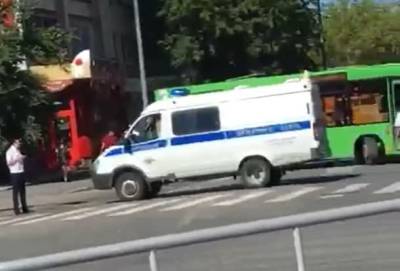 В тюменской полиции дали официальный комментарий по захвату заложников в Сбербанке - znak.com - Москва - Тюмень - Тюменская обл.