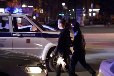 Валерий Горелых - В Екатеринбурге полиция возбудила дело после перестрелки мигрантов на ВИЗе - znak.com - Россия - Екатеринбург - Свердловская обл.