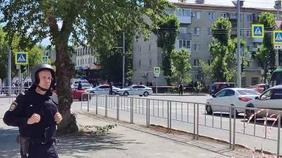 Захватчик банка в Тюмени принес в отделение муляж бомбы - iz.ru - Израиль - Тюмень