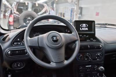 Николя Мор - «АвтоВАЗ» оснастит автомобили Lada турбодвигателем до 2026 года - aif.ru