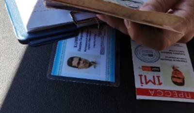 В Тюмени полиция мешала работать журналистам во время захвата заложников в банке - nashgorod.ru - Тюмень