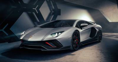 Прощай Aventador. Представлена финальная версия флагманского суперкара Lamborghini (видео) - focus.ua - Украина