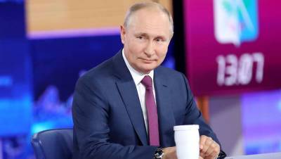 Владимир Путин - Михаил Мишустин - Эльвира Набиуллина - Путин поручил защитить минимальный доход должников - gazeta.ru - Россия