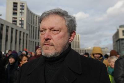 Алексей Навальный - Григорий Явлинский - Явлинский призвал сторонников Навального не голосовать за Яблоко - mk.ru