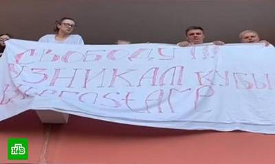 Россияне массово сдают путевки на Кубу из-за скандала с отрицательными тестами на COVID-19 - og.ru - Россия - Куба