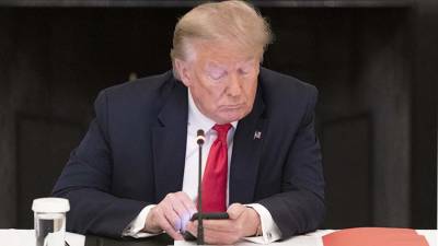 Дональд Трамп - Трамп объявил о подаче иска против Facebook и Twitter - iz.ru - США - Израиль - шт.Нью-Джерси - Twitter