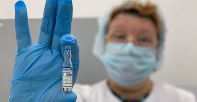 Адан Гебреисус - Глава ВОЗ заявил о поражении вакцин в гонке с новыми штаммами коронавируса - reendex.ru