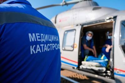 Астраханская санавиация эвакуировала с судна военнослужащую в коме - volg.mk.ru - Астраханская обл.