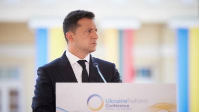 Владимир Зеленский - Джеймс Аппатурай - «Это так не работает» : в НАТО ответили на претензии Зеленского - sharij.net - Украина