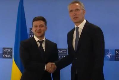 Джеймс Аппатурай - Зеленскому дали понять: реформы не ускорят вступление Украины в НАТО - mk.ru - Украина - Киев - Литва - Вильнюс