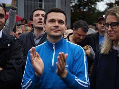 Алексей Навальный - Мосгорсуд отклонил иск Яшина о незаконном снятии с выборов в Госдуму - kasparov.ru - Москва