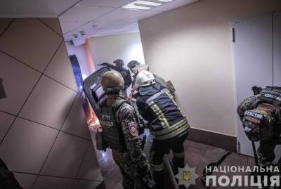 Антон Геращенко - Опубликовано видео штурма квартиры голосеевского стрелка - kp.ua - Украина - Киев - район Голосеевский