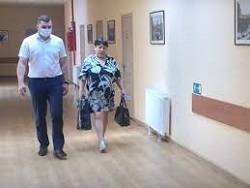 Михаил Мишустин - Сотрудница больницы рассказала, как выливала вакцину от COVID-19 в раковину - newsland.com - Калининград