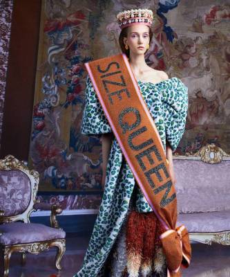 Ход королевой: сказочная коллекция Viktor & Rolf осень-зима 2021-2022 - skuke.net