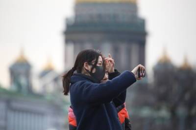 Более миллиона китайских туристов лишился Петербург за время пандемии - neva.today - Санкт-Петербург