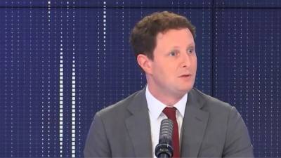 Клеман Бон - Франция призвала страны-партнеры не признавать вакцины от коронавируса из России и Китая - piter.tv - Москва - Россия - Китай - Франция - Париж