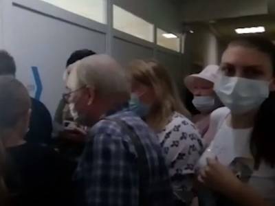 «Полный бардак»: как идет вакцинация в Воронеже - bloknot.ru - Воронеж - Воронежская обл.