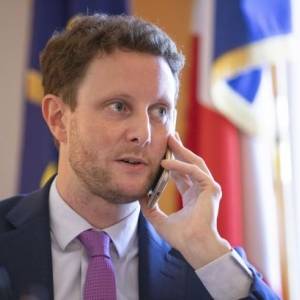 Клеман Бон - Во Франции призвали не признавать российские и китайские вакцины - reporter-ua.com - Россия - Китай - Франция