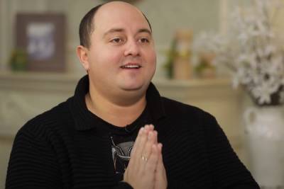 "Иво Бобул в молодости": звезда "Квартала" Юрий Ткач кардинально сменил имидж, поклонники рыдают от смеха - ukrainianwall.com - Украина