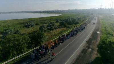 Православные в Одессе парализовал движение: куда идут верующие 35 км по жаре? (фото) - odessa-life.od.ua - Москва - Украина - Одесса