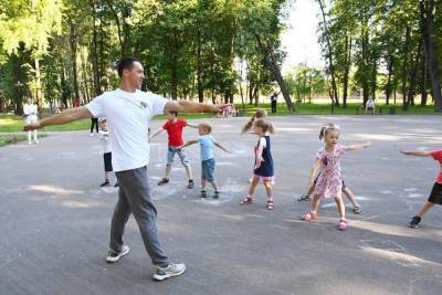 Семейные цирковые тренировки прошли в Серпухове - serp.mk.ru