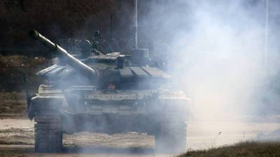 В Крыму танкисты отработали стрельбу по "вражеским" вертолетам - crimea.ria.ru - Крым - Симферополь