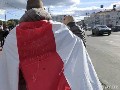 Упал сайт независимого белорусского издания «Наша Нива», у редакции обыски, главред пропал без вести - rosbalt.ru - Белоруссия - Минск