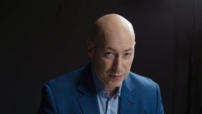Дмитрий Гордон - Дмитрий Гордон взял интервью у Дмитрия Гордона (видео) - sharij.net - США - Бостон - Лос-Анджелес - Чехия - Прага