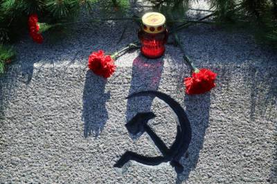 В Петербурге братские могилы на Серафимском кладбище получат статус памятников - neva.today - Санкт-Петербург