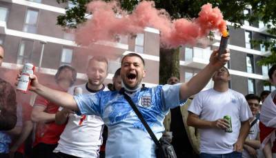 Харри Кейн - УЕФА откроет дисциплинарное дело по факту поведения английских болельщиков в матче с Данией - sportarena.com - Англия - Италия - Дания