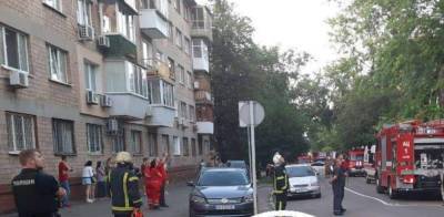 В Киеве загорелось общежитие колледжа, началась эвакуация: фото - politeka.net - Украина - Киев