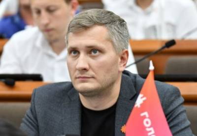 В Киевсовете анонсировал пилотный проект безбарьерного передвижения для всех киевлян - facenews.ua - Украина - Киев - район Дарницкий