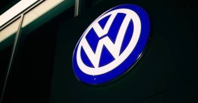 Еврокомиссия оштрафовала BMW, Volkswagen, Audi и Porsche на €875 млн за сговор - delo.ua - Украина