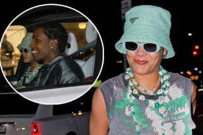 Рианна - Рианна и ее бойфренд A$AP Rocky снова попали в объективы папарацци - skuke.net - Нью-Йорк - Нью-Йорк - Новости
