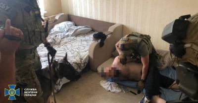 СБУ задержала фальшивомонетчика из санкционного списка СНБО (ФОТО, ВИДЕО) - delo.ua - Россия - Украина